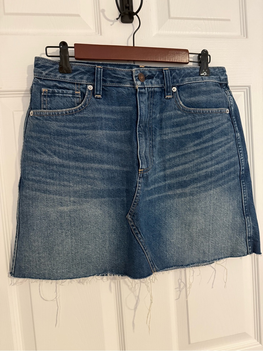 Abercrombie & Fitch High Waisted Denim Mini Skirt Size 28